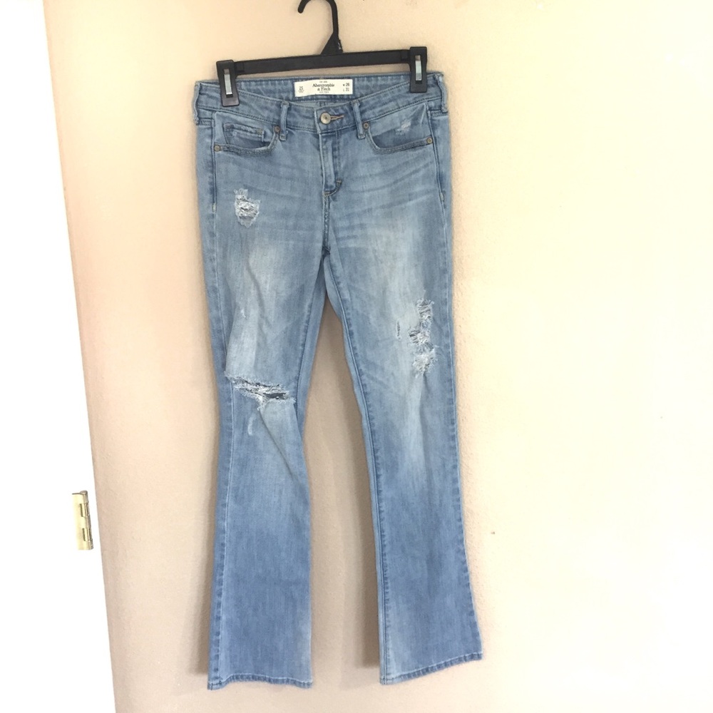 ABERCROMBIE & FITCH The A&F Skinny Boot Jeans 2s